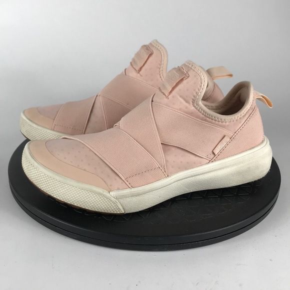 Vans Shoes - Vans Ultrarange Pink Athletic Slip On Shoes Women’s Size 7